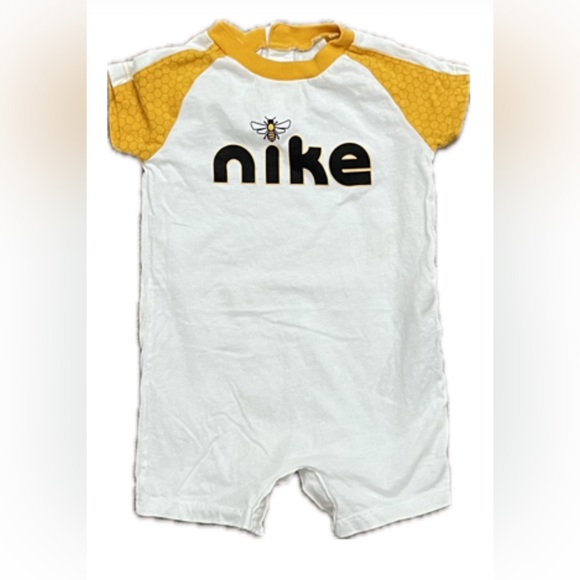 GUC Nike Lil Bugs Bee Romper - Picture 1 of 3